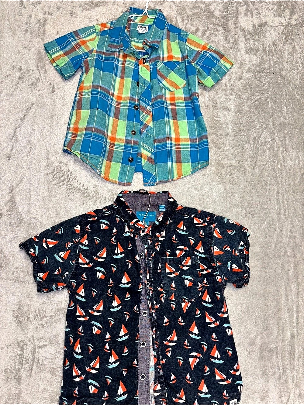 Old Navy Boys 5T Short Sleeve Button-Down Perry Ellis size 5 Shirts Bundle